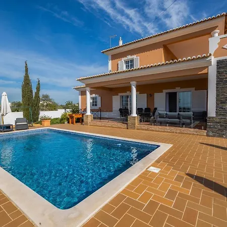 Laura By Algarve Holidays * 알부페이라