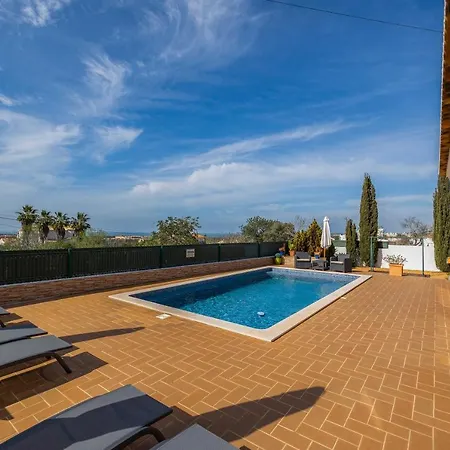 Villa Laura By Algarve Holidays Albufeira