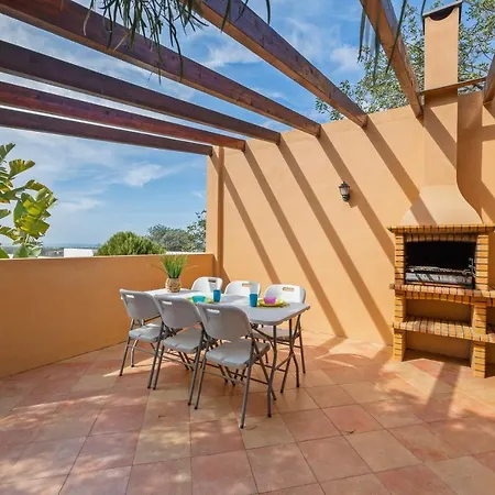 Villa Laura By Algarve Holidays Albufeira