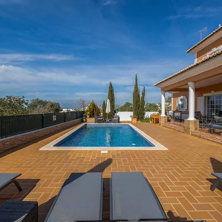 Laura By Algarve Holidays Villa