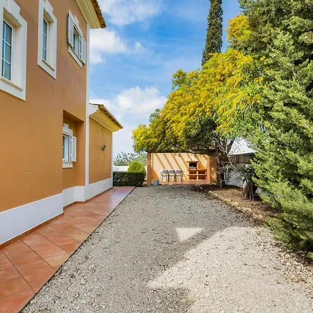 Laura By Algarve Holidays Albufeira