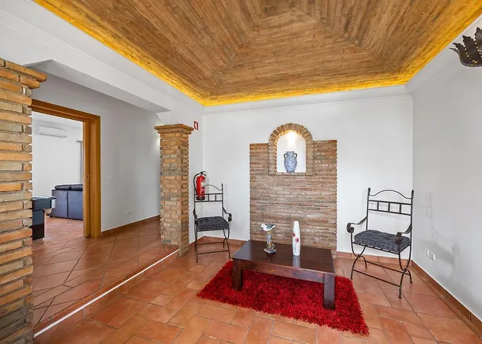 Laura By Algarve Holidays * 알부페이라